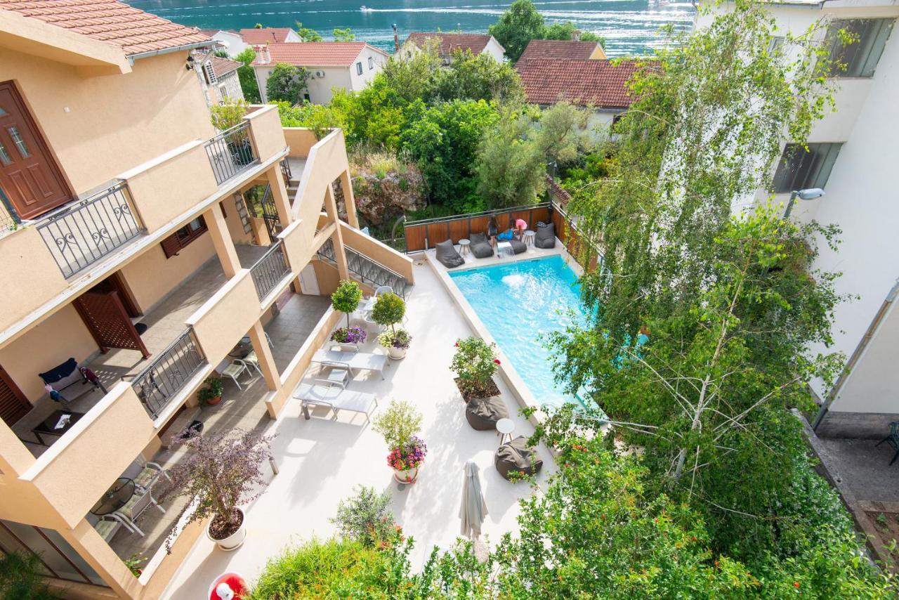 Apartments Kiki Котор Екстериор снимка