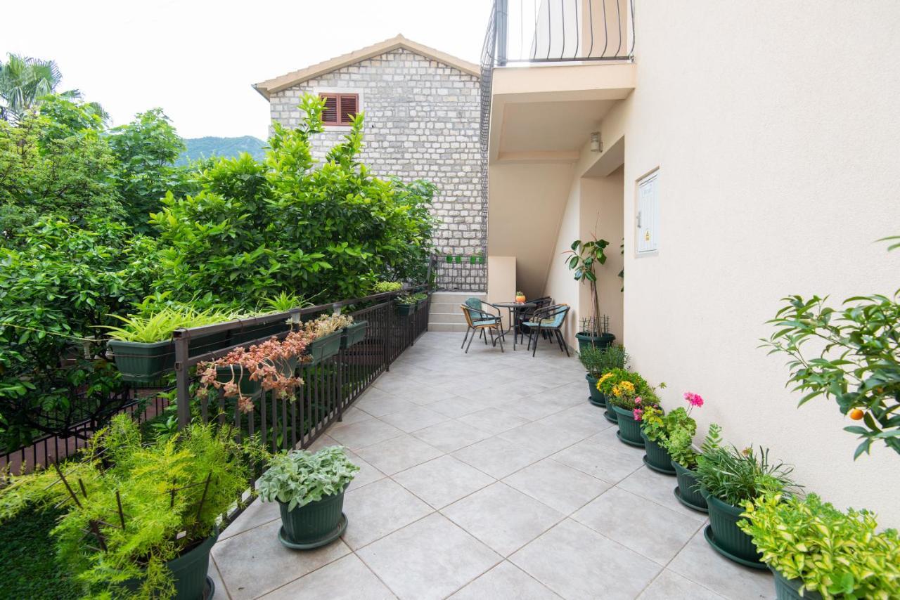 Apartments Kiki Котор Екстериор снимка