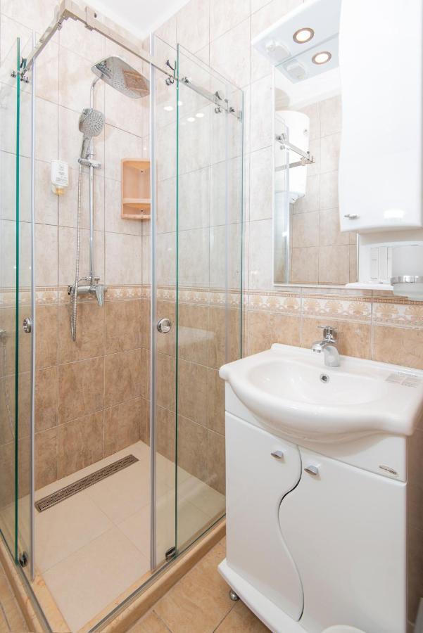 Apartments Kiki Котор Екстериор снимка